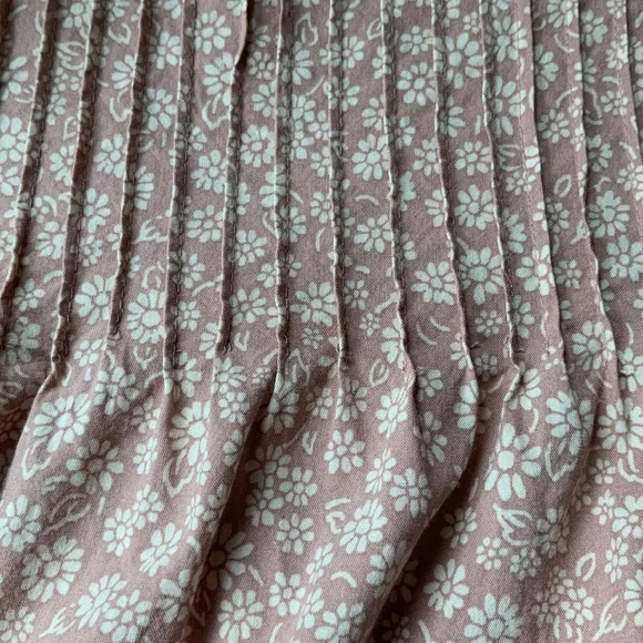 Madewell Parisian Ditsy Short Sleeve Pintuck Pull On Blouse Dusty Pink SZ M - Picture 5 of 10